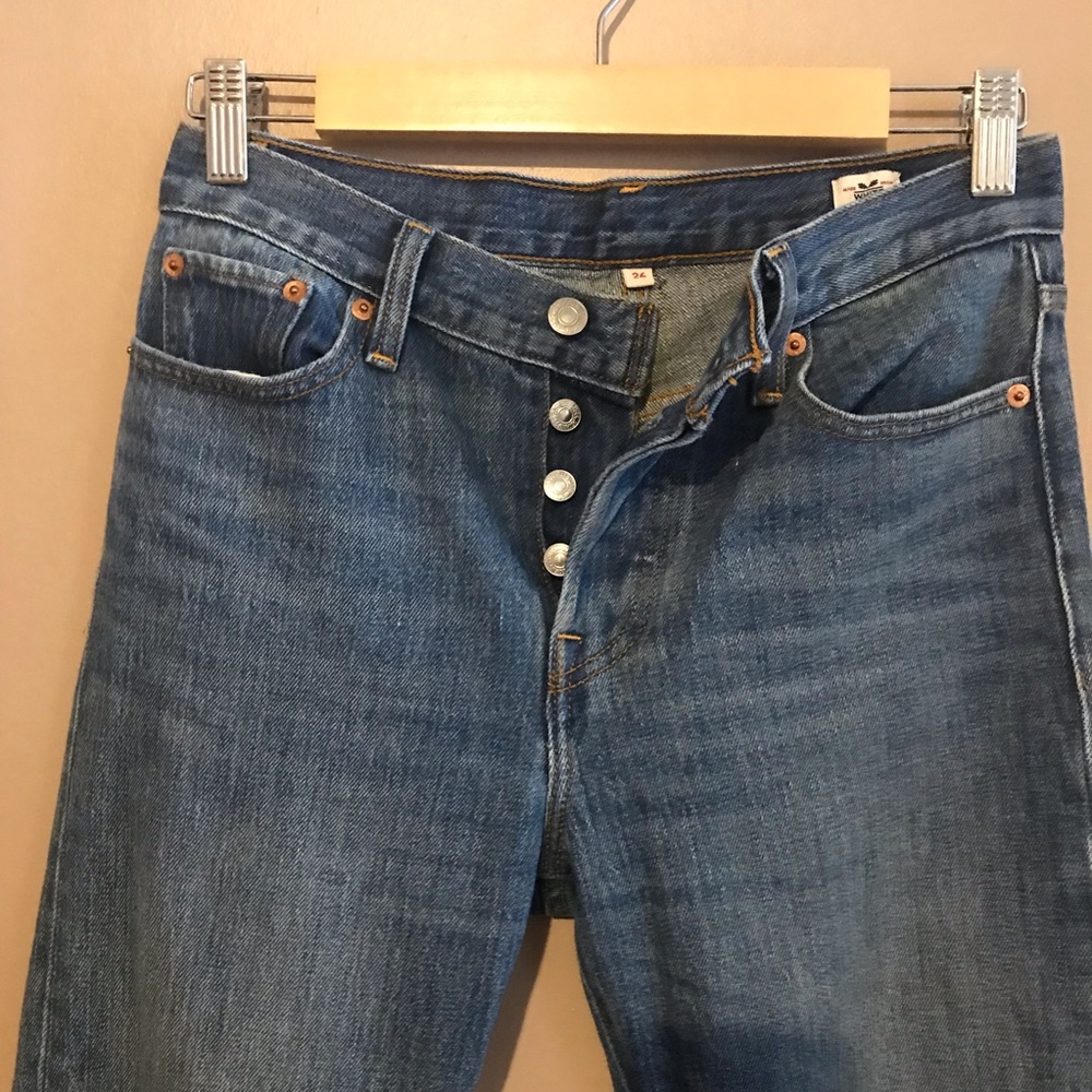 Levi Straight Jeans